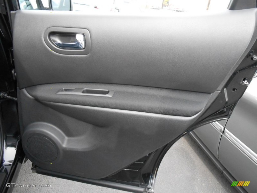 2011 Rogue S AWD - Wicked Black / Black photo #20