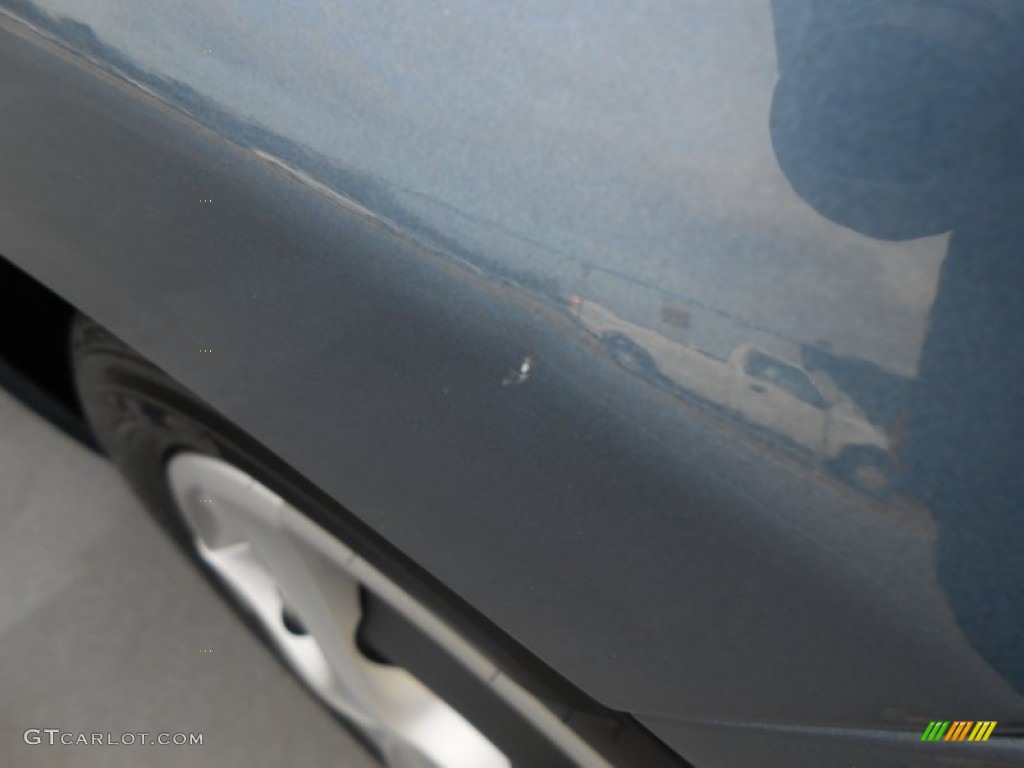 2012 iQ  - Pacific Blue Metallic / Dark Gray photo #20