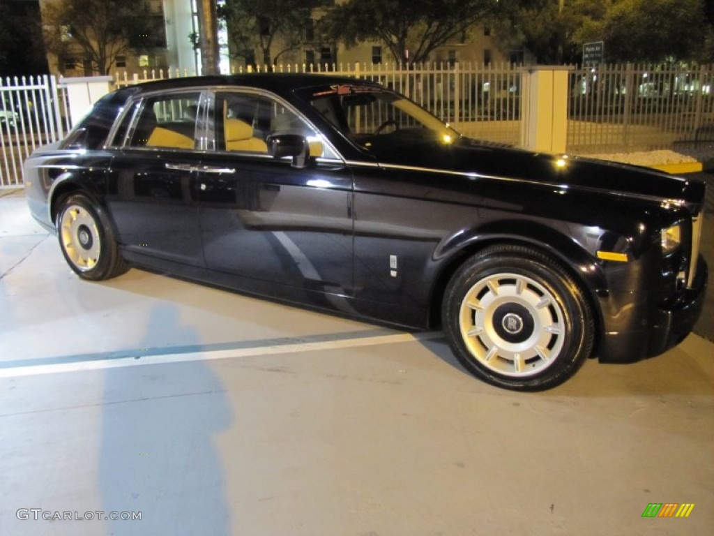 2005 Phantom  - Blue Velvet / Cornsilk photo #4