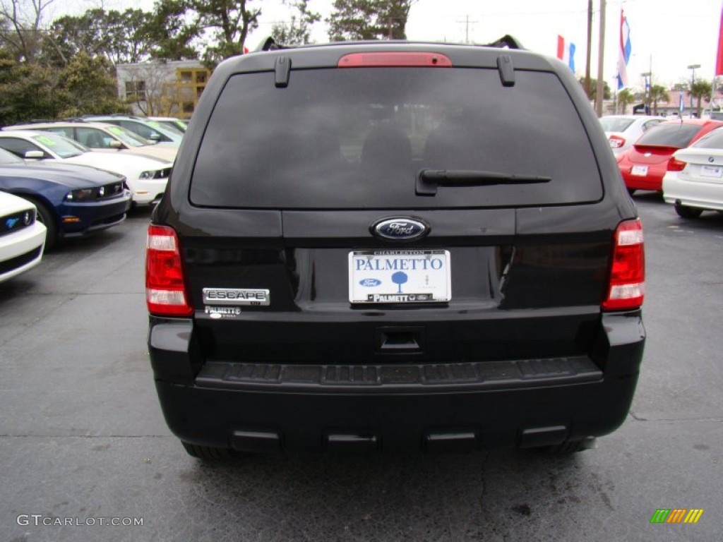 2011 Escape XLT - Tuxedo Black Metallic / Charcoal Black photo #7
