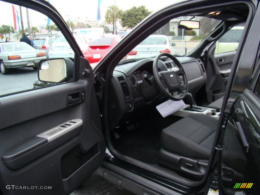2011 Escape XLT - Tuxedo Black Metallic / Charcoal Black photo #9