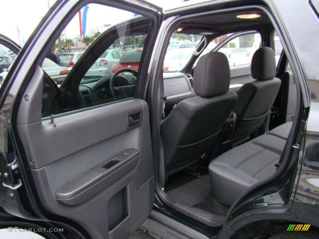 2011 Escape XLT - Tuxedo Black Metallic / Charcoal Black photo #10