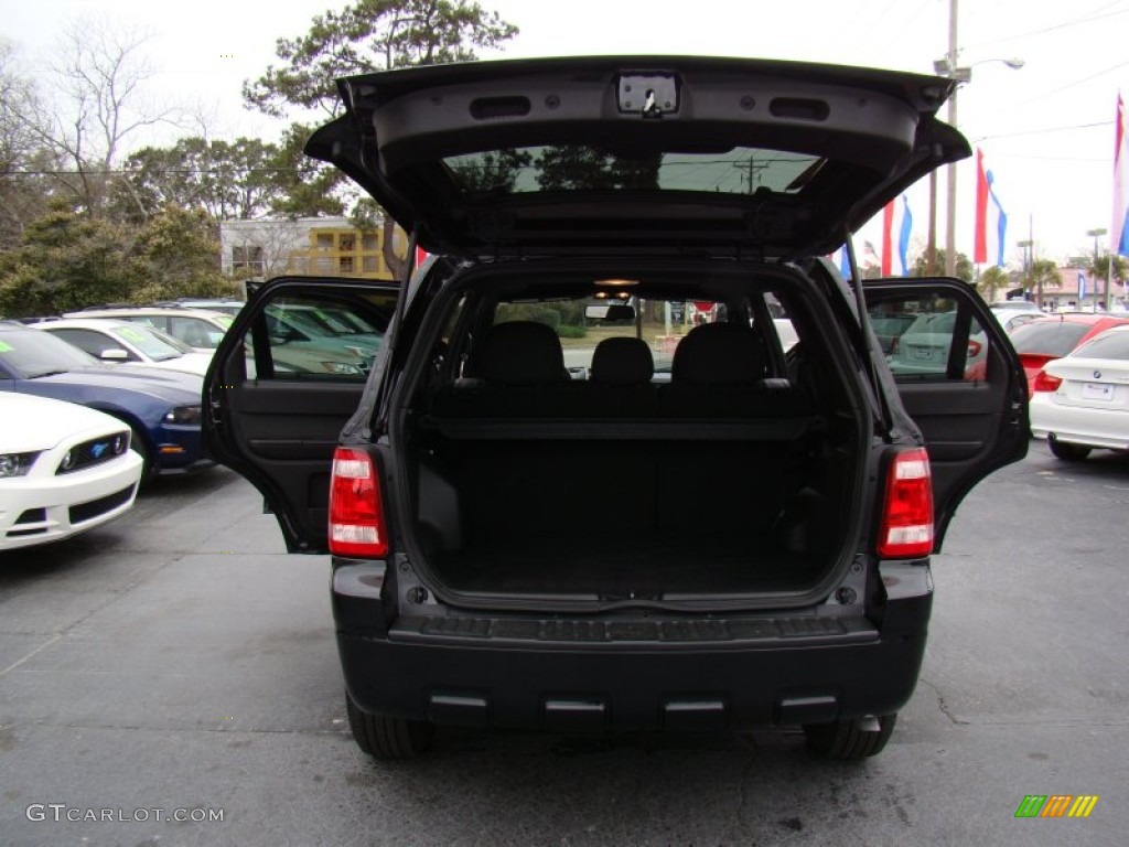 2011 Escape XLT - Tuxedo Black Metallic / Charcoal Black photo #11