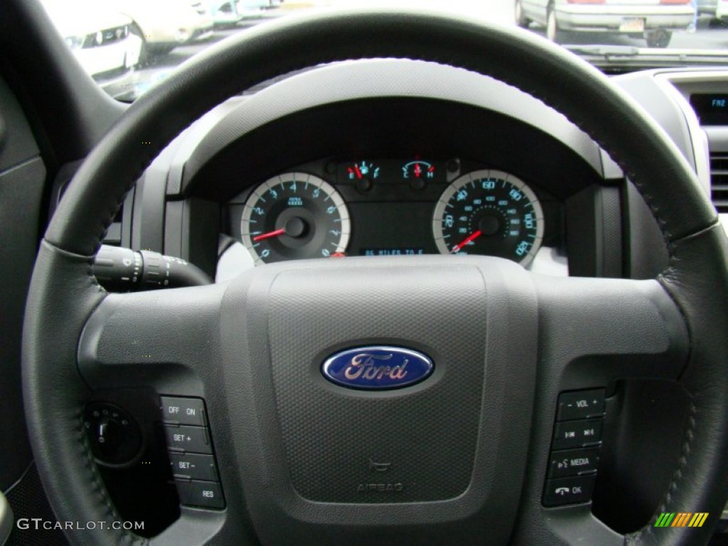 2011 Escape XLT - Tuxedo Black Metallic / Charcoal Black photo #19