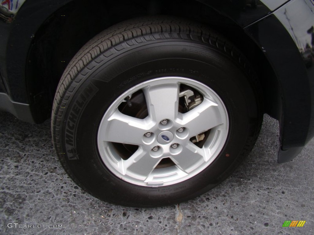 2011 Escape XLT - Tuxedo Black Metallic / Charcoal Black photo #26