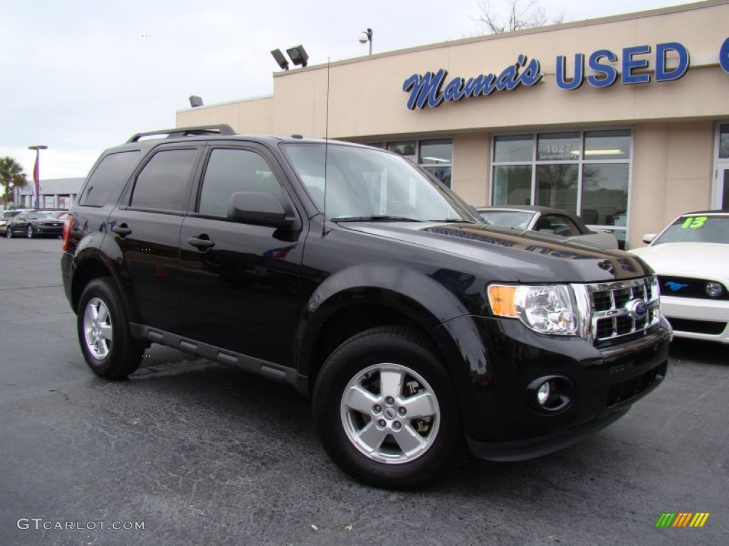 2011 Escape XLT - Tuxedo Black Metallic / Charcoal Black photo #27
