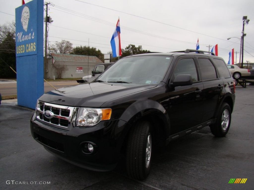 2011 Escape XLT - Tuxedo Black Metallic / Charcoal Black photo #28