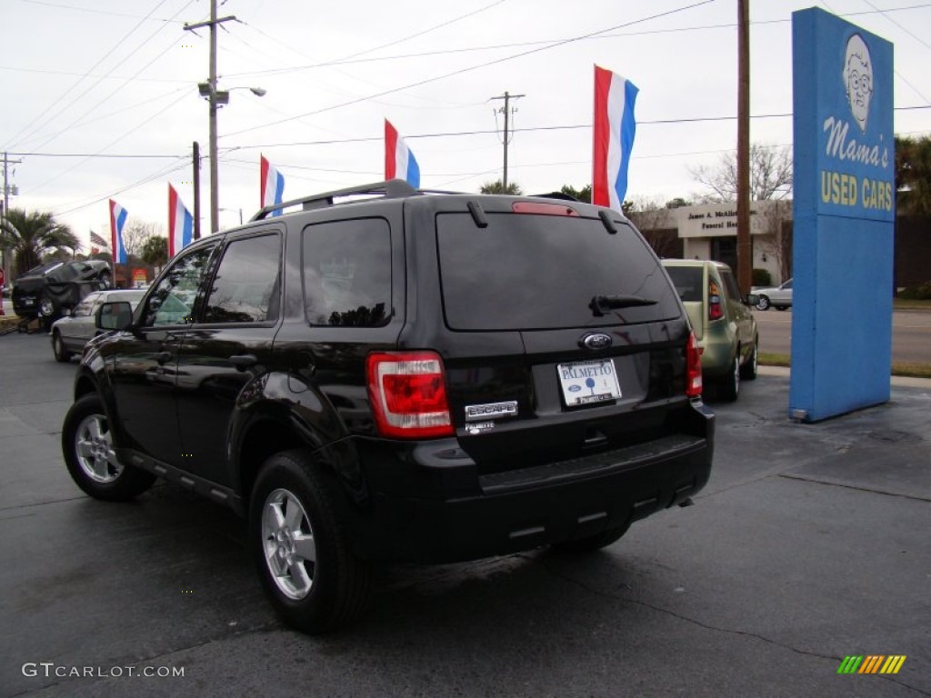 2011 Escape XLT - Tuxedo Black Metallic / Charcoal Black photo #29