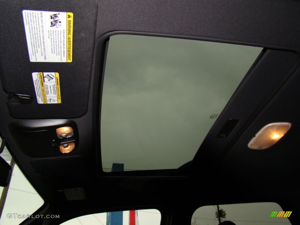 2011 Escape XLT - Tuxedo Black Metallic / Charcoal Black photo #30