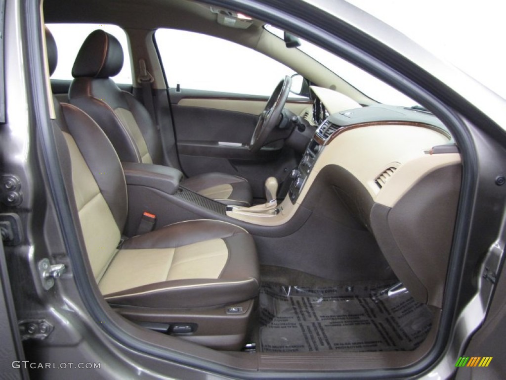 Cocoa/Cashmere Interior 2010 Chevrolet Malibu LTZ Sedan Photo #77981499