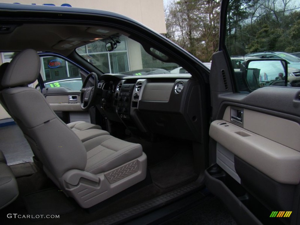 2010 F150 XLT SuperCab - Dark Blue Pearl Metallic / Medium Stone photo #11