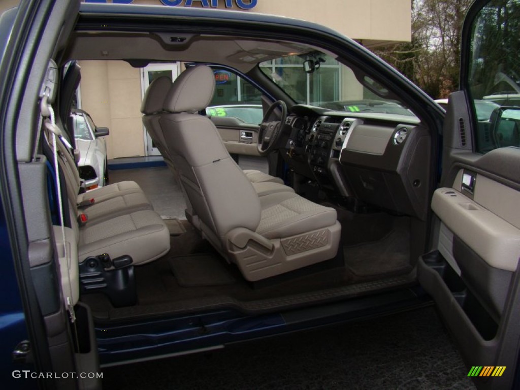 2010 F150 XLT SuperCab - Dark Blue Pearl Metallic / Medium Stone photo #12