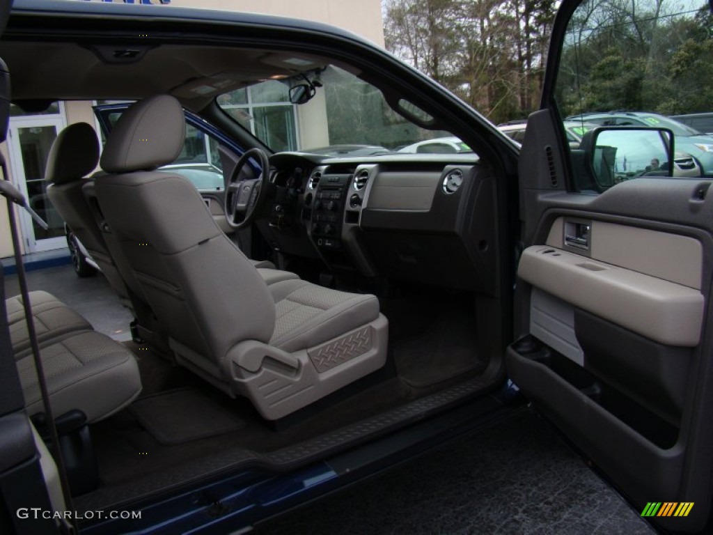 2010 F150 XLT SuperCab - Dark Blue Pearl Metallic / Medium Stone photo #14