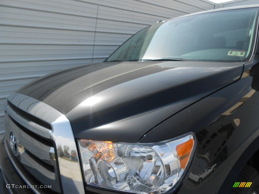 2013 Tundra TSS CrewMax - Black / Graphite photo #13