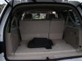 White Platinum Metallic Tri-Coat - Navigator L 4x4 Photo No. 14