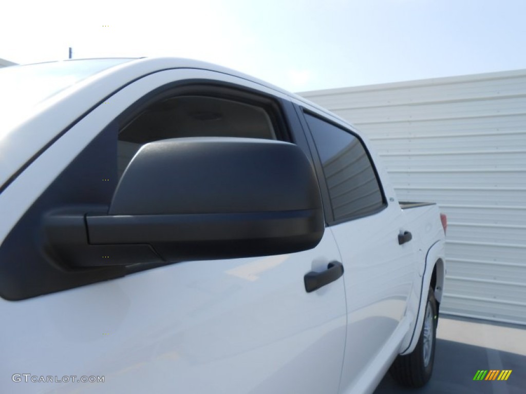 2013 Tundra CrewMax - Super White / Graphite photo #14