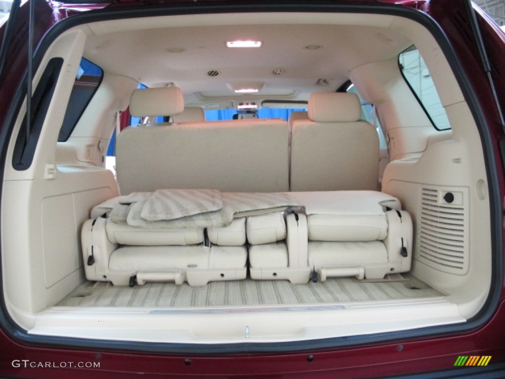2007 Escalade AWD - Red-E / Cocoa/Light Cashmere photo #9