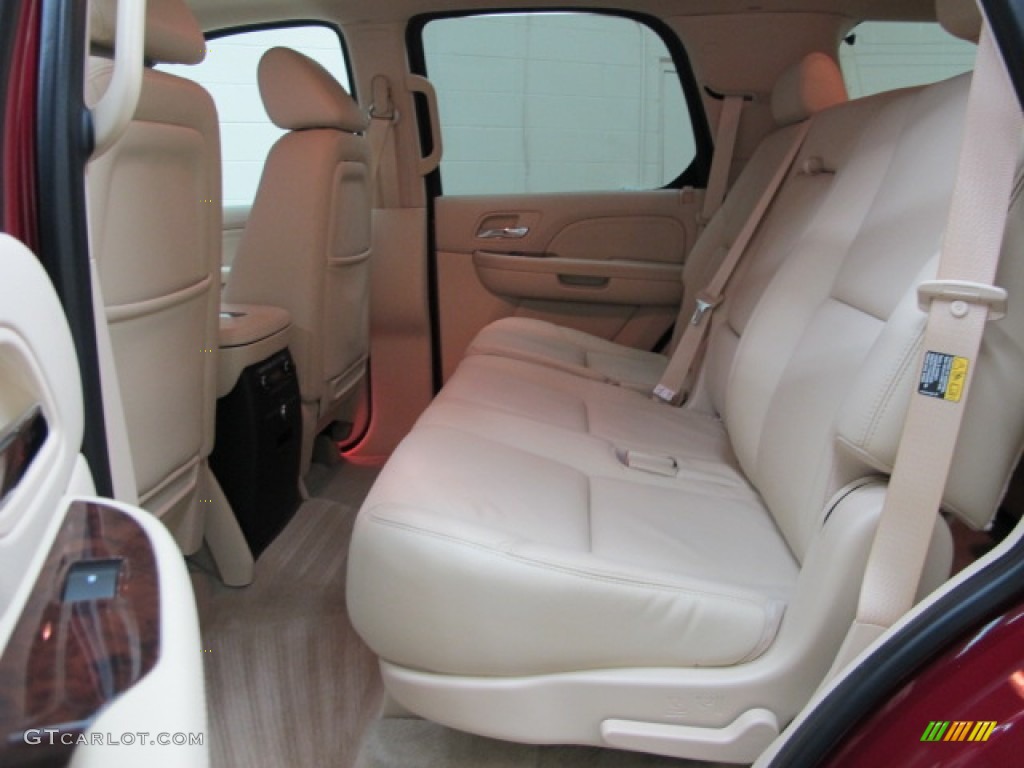 2007 Escalade AWD - Red-E / Cocoa/Light Cashmere photo #17