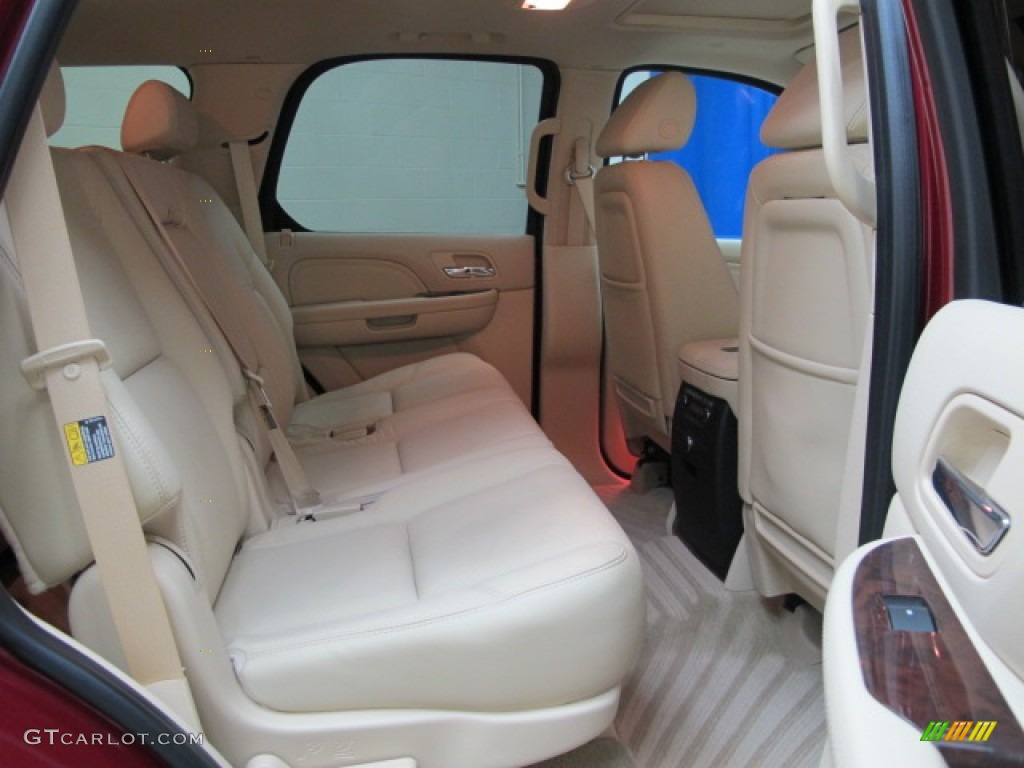 2007 Escalade AWD - Red-E / Cocoa/Light Cashmere photo #19