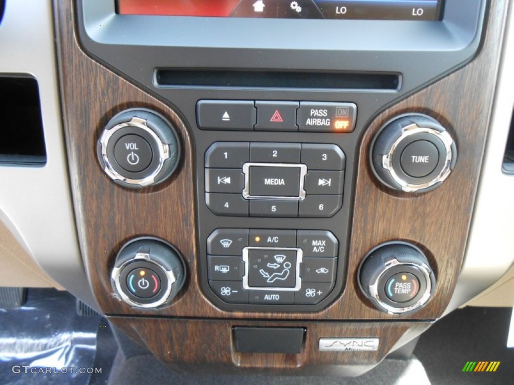 2013 Ford F150 Lariat SuperCab Controls Photo #77992959