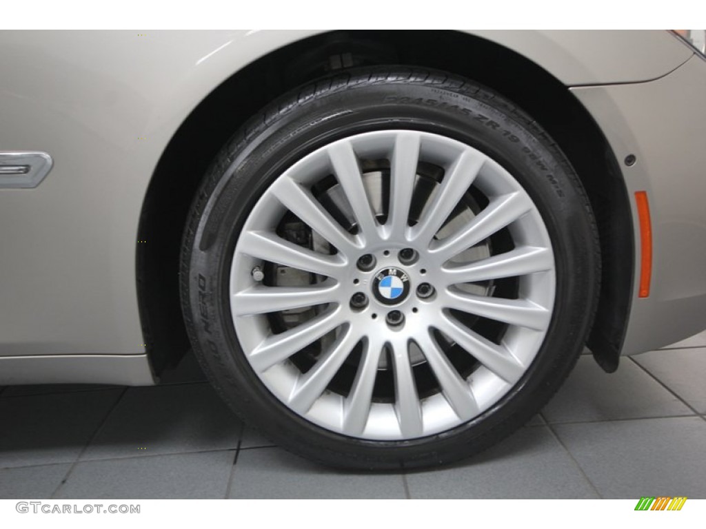 2009 BMW 7 Series 750i Sedan Wheel Photos