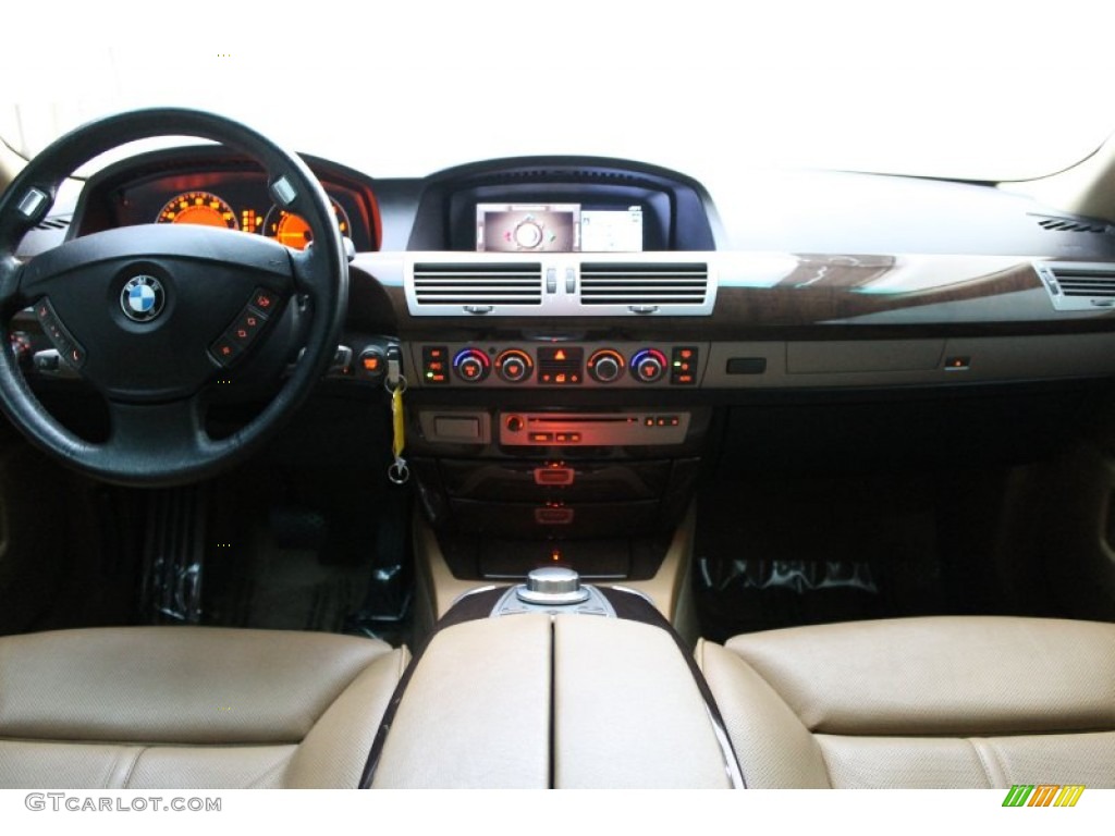 2007 BMW 7 Series 750i Sedan Natural Brown Dashboard Photo #77994390