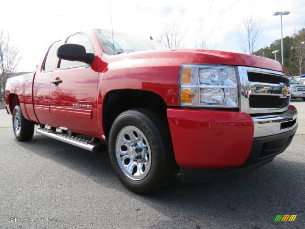 2011 Silverado 1500 LS Extended Cab - Victory Red / Dark Titanium photo #1