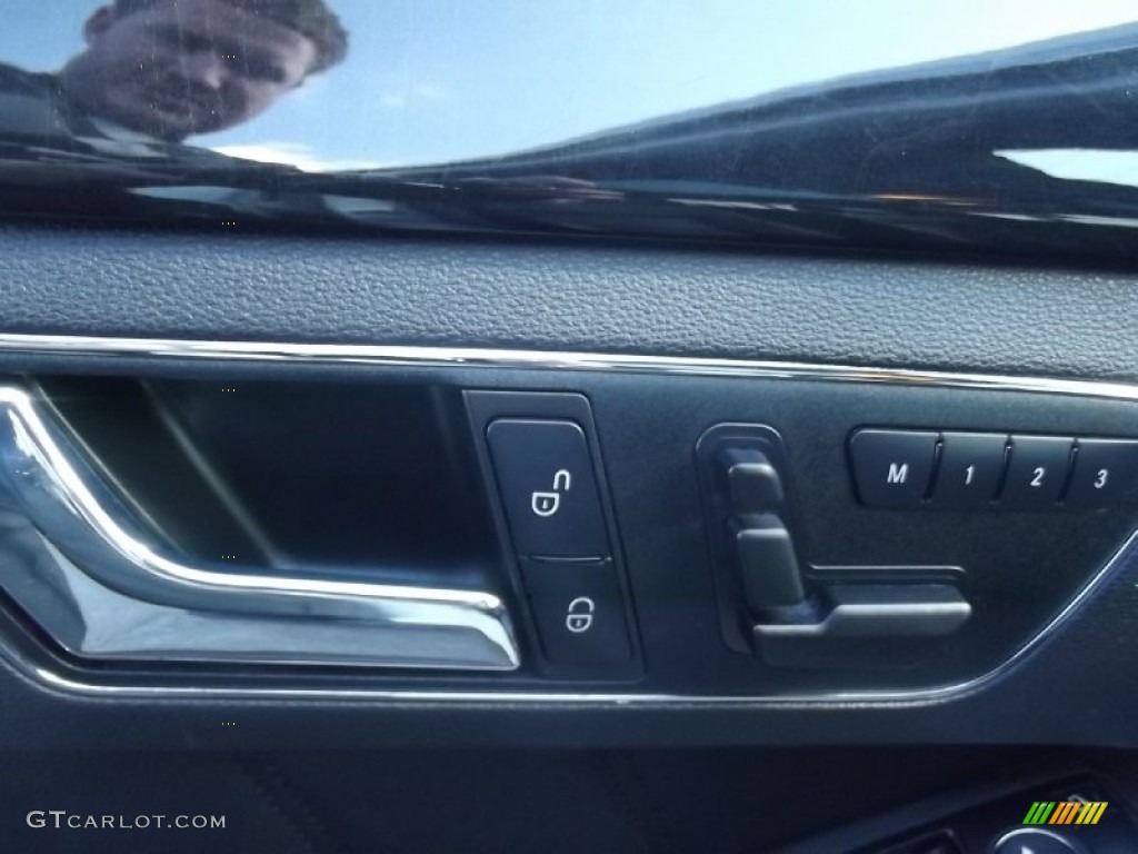 2010 E 350 4Matic Sedan - Arctic White / Black photo #21