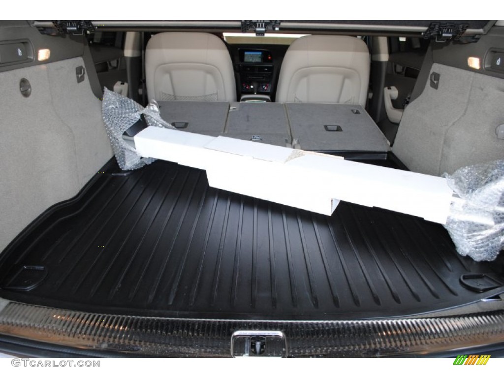 2012 Audi Q5 3.2 FSI quattro Trunk Photo #77997122
