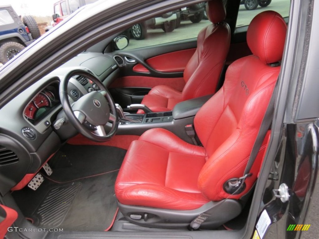 Red Interior 2006 Pontiac GTO Coupe Photo #77998458