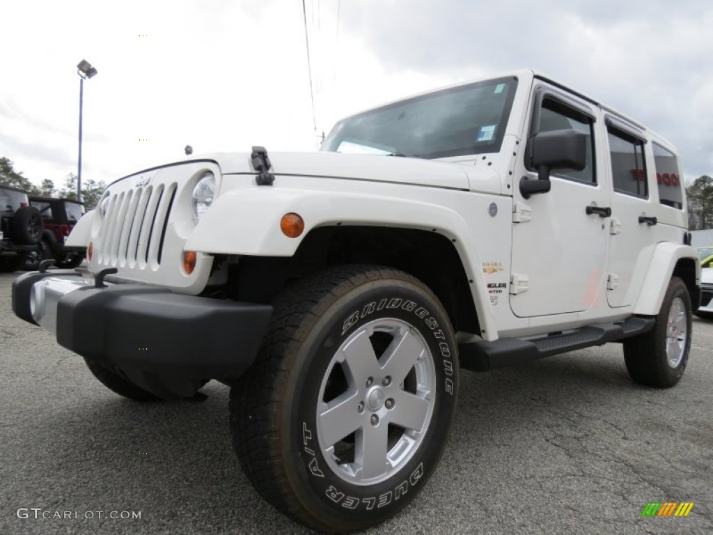 Stone White 2010 Jeep Wrangler Unlimited Sahara 4x4 Exterior Photo #77999267