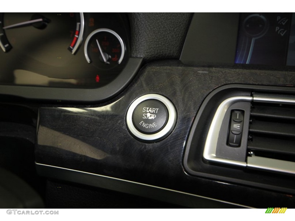 2010 BMW 7 Series 750Li Sedan Controls Photo #78001412