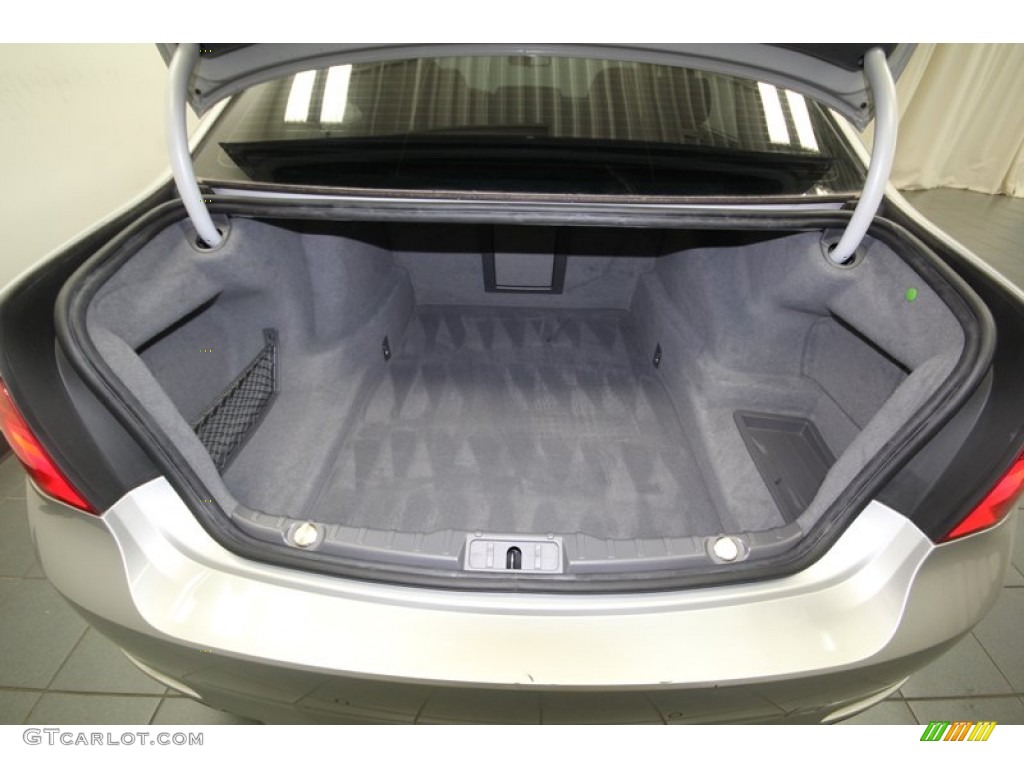 2010 BMW 7 Series 750Li Sedan Trunk Photo #78001607