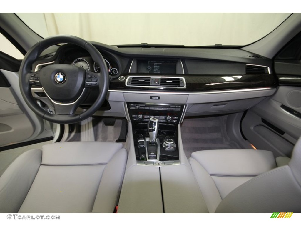 2010 BMW 5 Series 535i Gran Turismo Gray Dashboard Photo #78001975