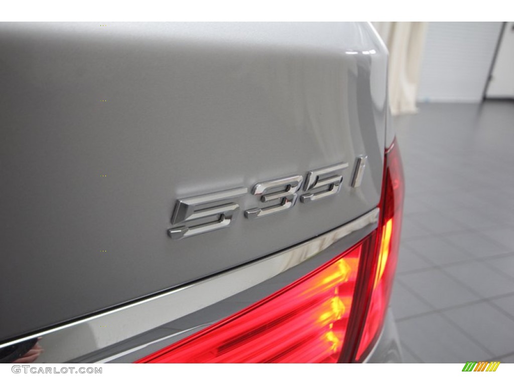 2010 BMW 5 Series 535i Gran Turismo Marks and Logos Photo #78002765