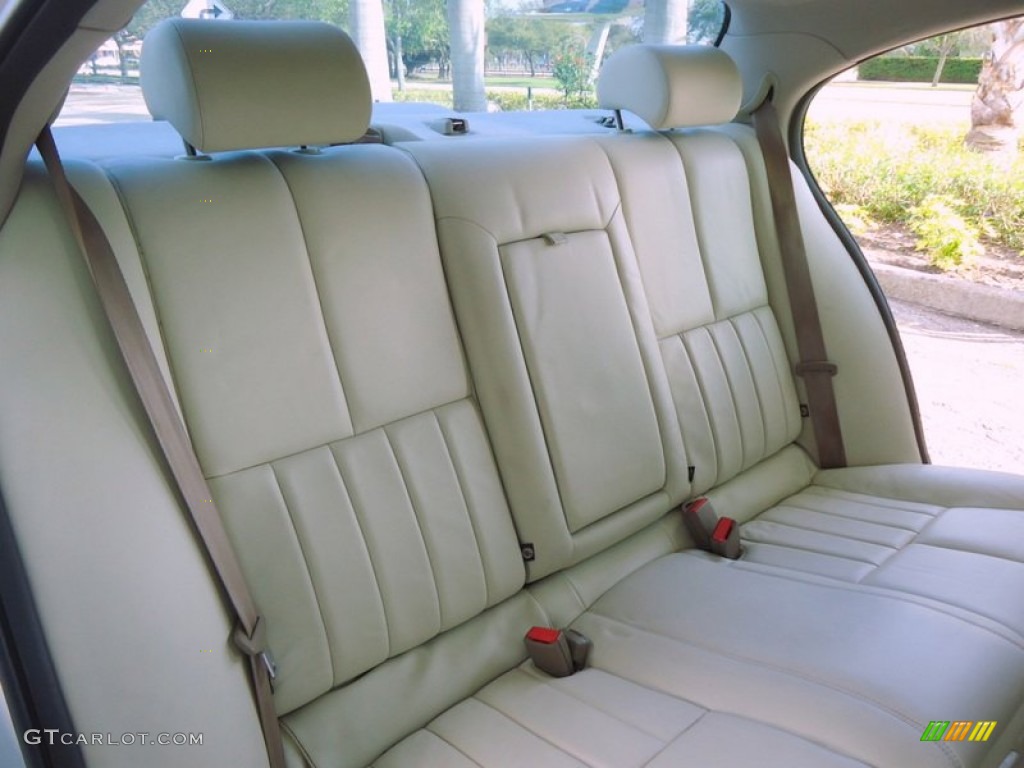 Ivory Interior 2003 Jaguar S-Type 3.0 Photo #78002924