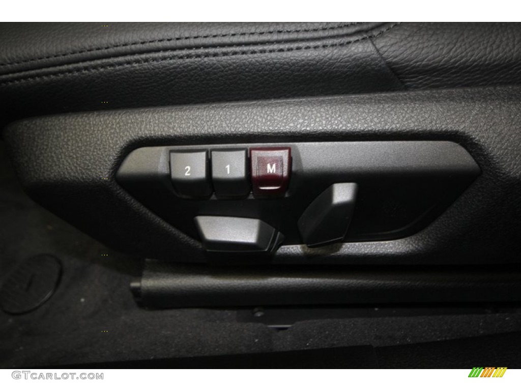 2013 3 Series 328i Sedan - Melbourne Red Metallic / Black photo #15