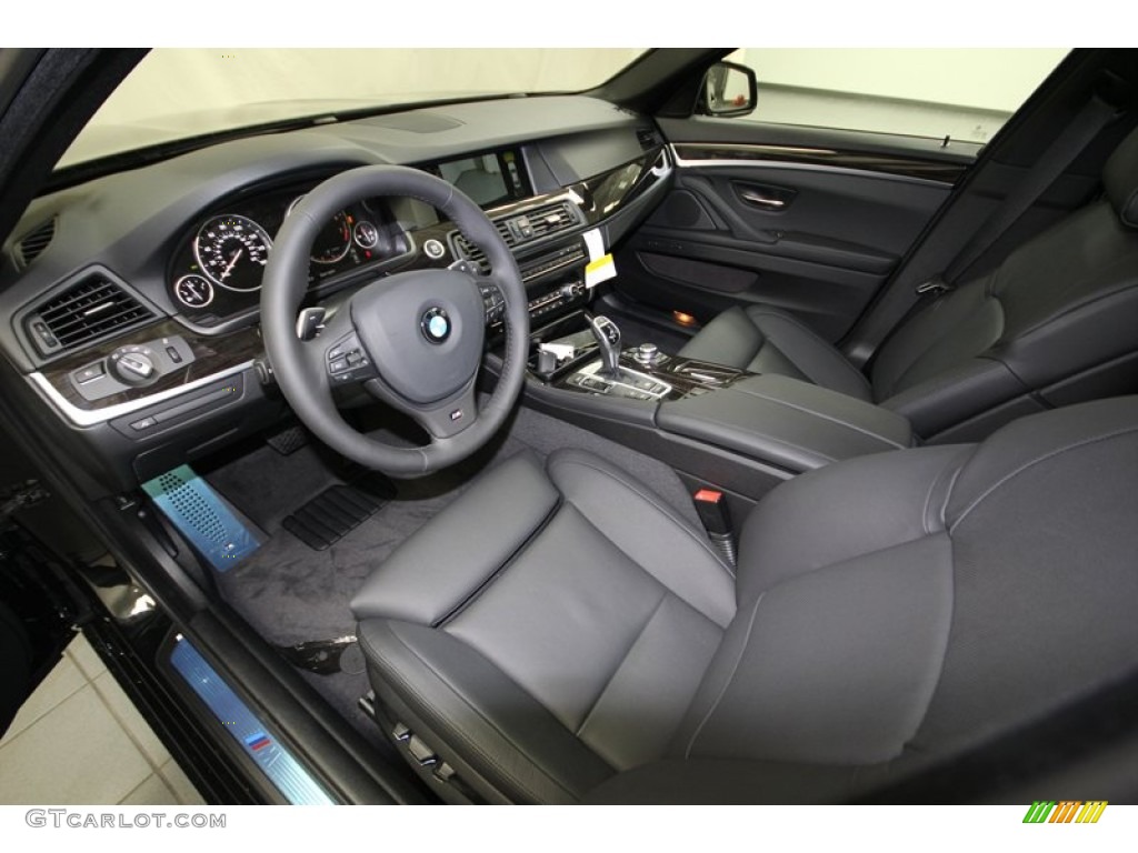 2013 5 Series 550i Sedan - Jet Black / Black photo #11