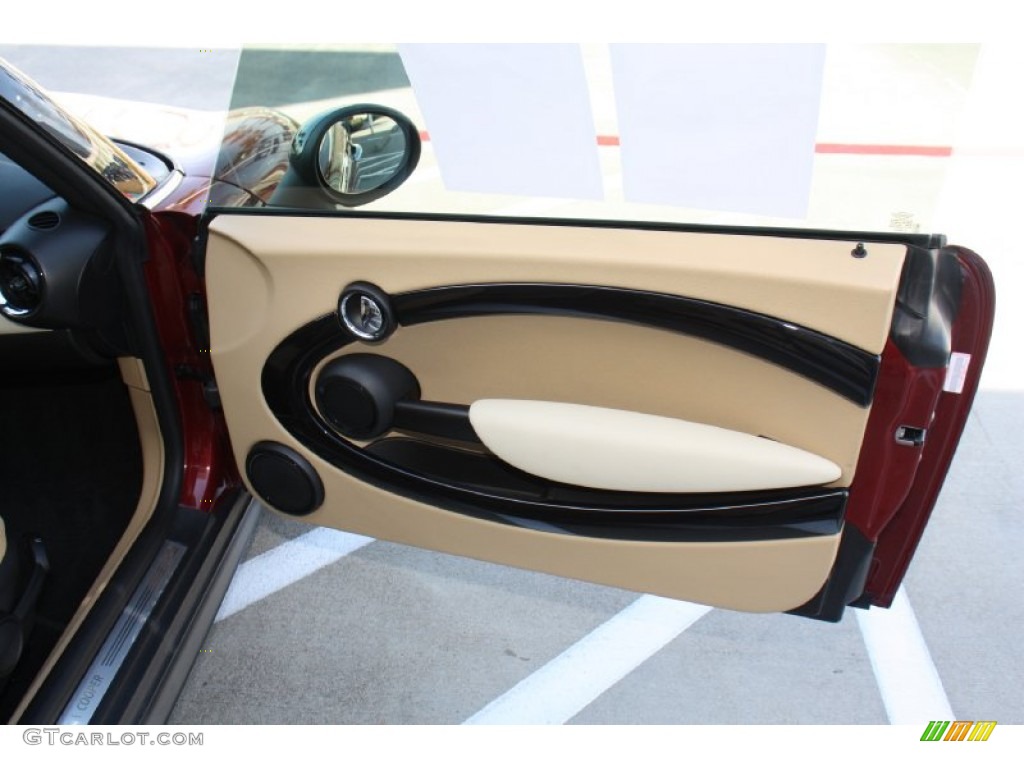 2009 Mini Cooper Clubman Gravity Tuscan Beige Leather Door Panel Photo #78004136