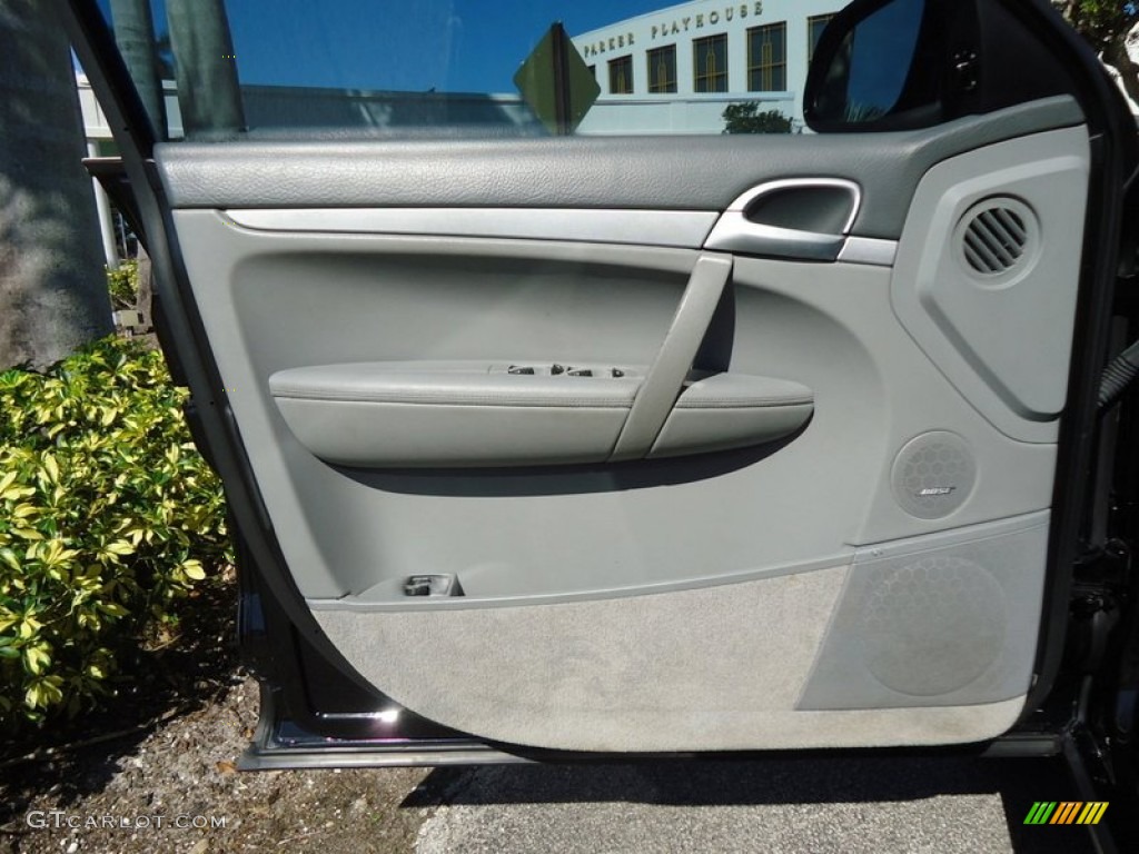 2004 Porsche Cayenne S Stone/Steel Grey Door Panel Photo #78006218