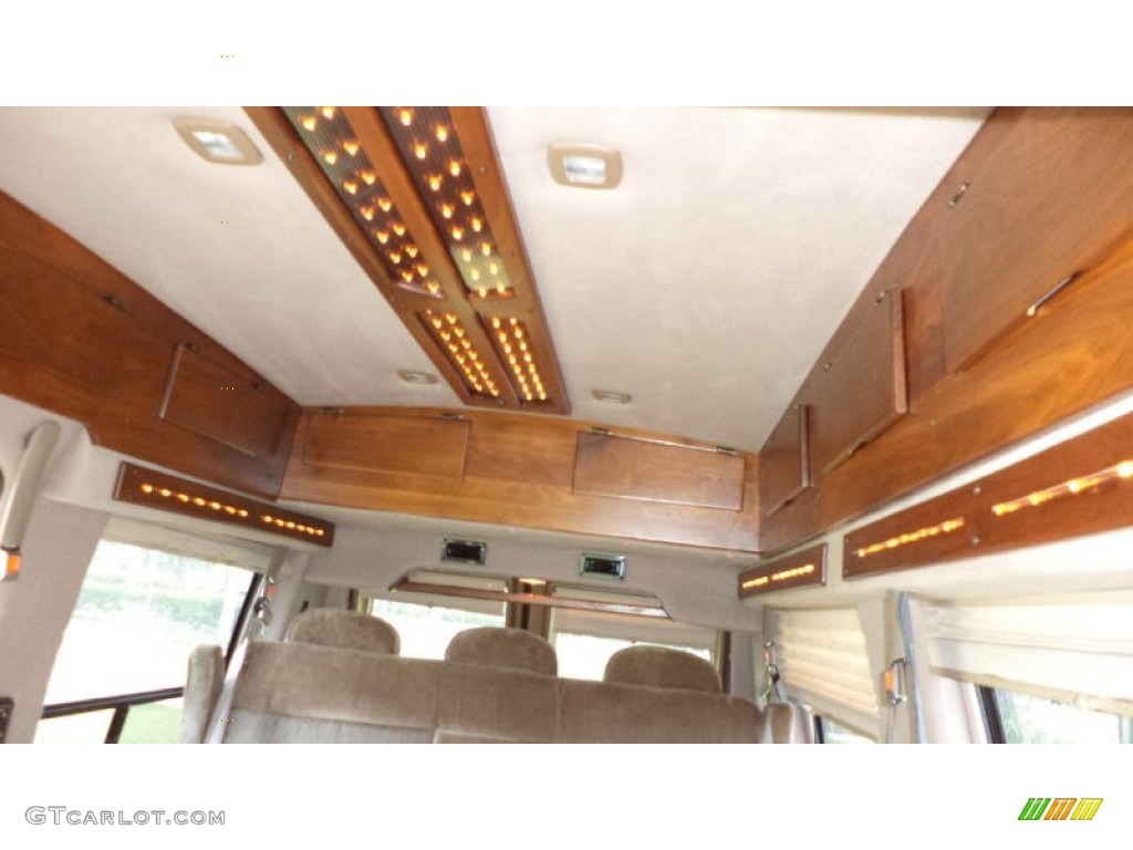 2000 E Series Van E150 Passenger Conversion - Chestnut Metallic / Medium Parchment photo #8