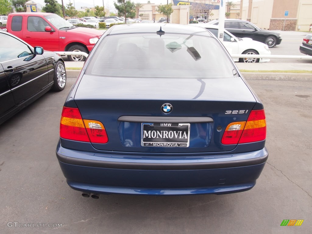 2004 3 Series 325i Sedan - Mystic Blue Metallic / Grey photo #10