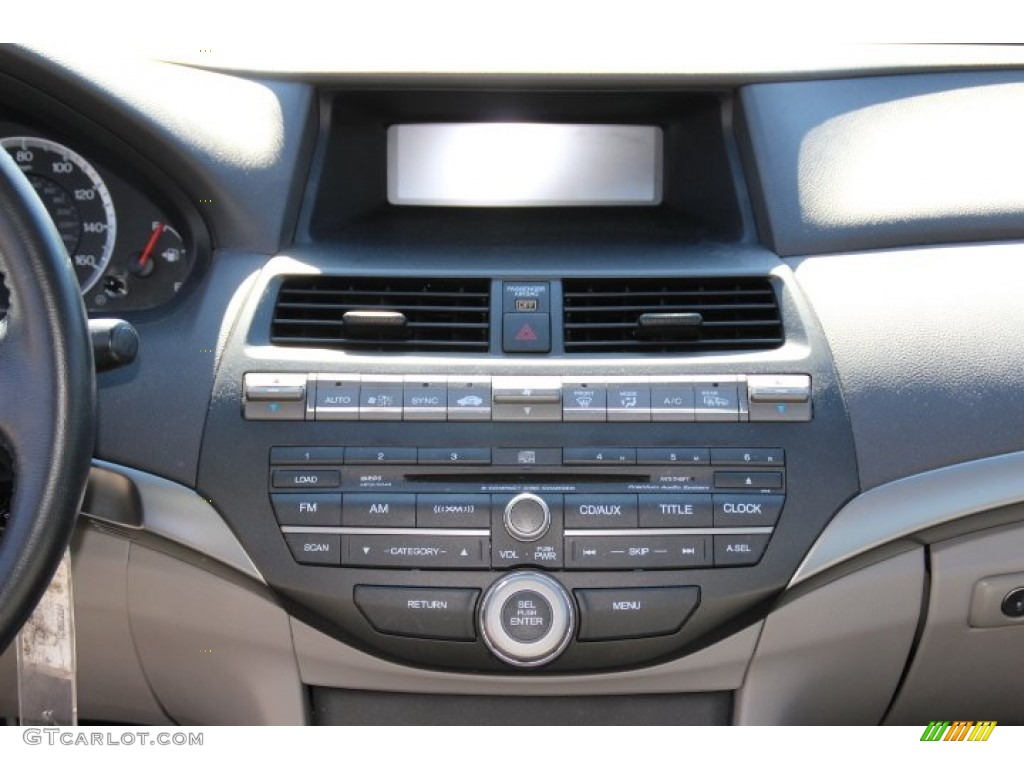 2010 Honda Accord EX-L Sedan Controls Photo #78010236