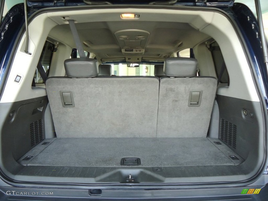 2007 Infiniti QX 56 4WD Trunk Photo #78011522
