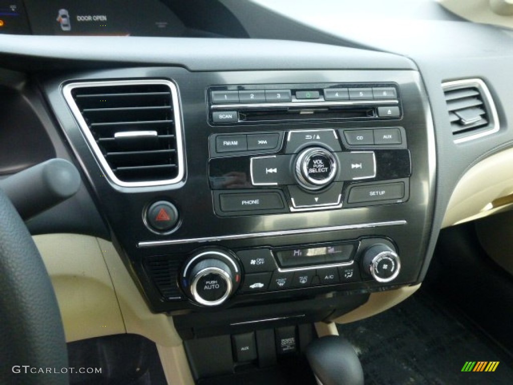 2013 Honda Civic Hybrid Sedan Controls Photo #78011756