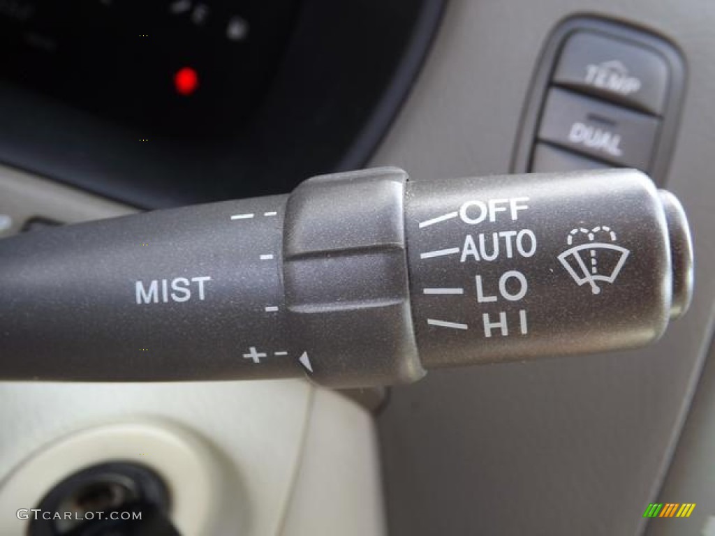 2001 Lexus LS 430 Controls Photo #78011765