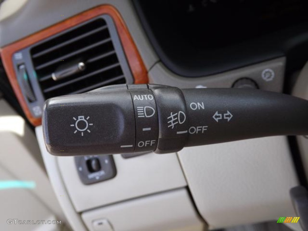 2001 Lexus LS 430 Controls Photo #78011774
