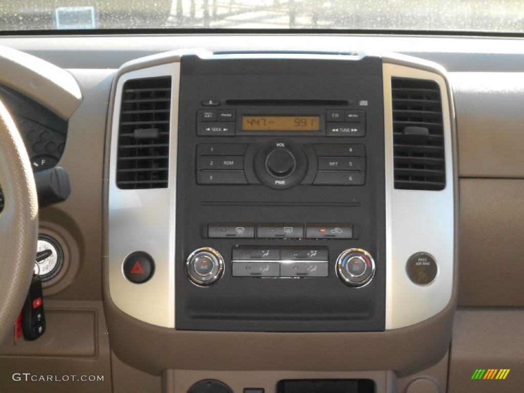 2011 Equator Sport Crew Cab - Red River / Desert photo #20