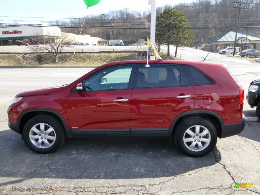 2011 Sorento LX AWD - Spicy Red / Gray photo #2