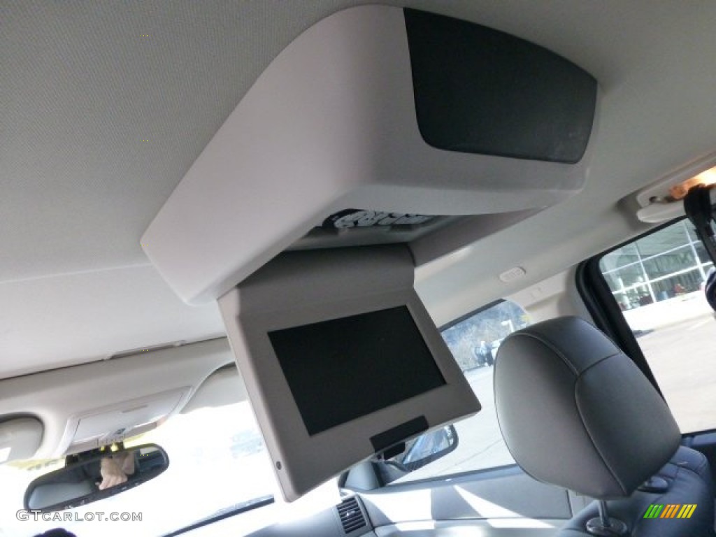 2007 Jeep Grand Cherokee SRT8 4x4 Entertainment System Photo #78014333